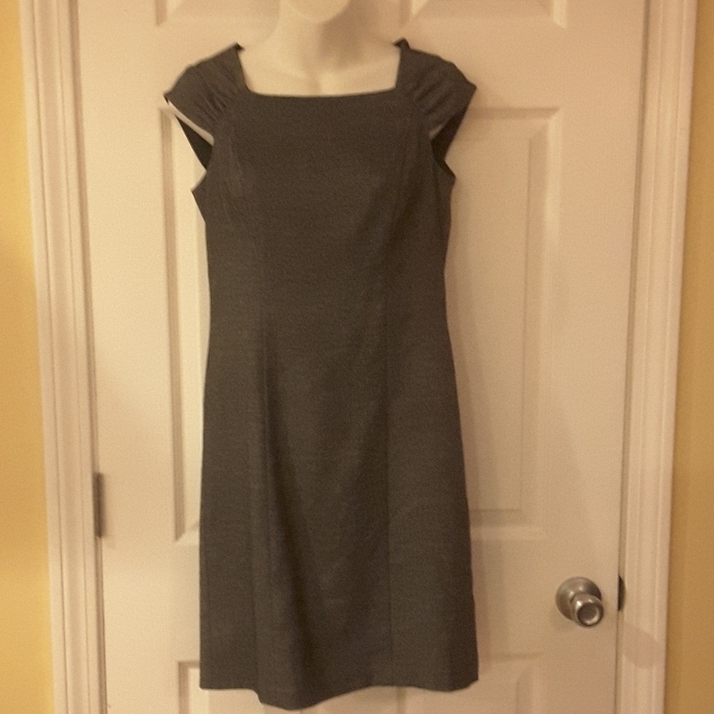 Ann Taylor Factory Black Tweed Cap Sleeve Shift 4P